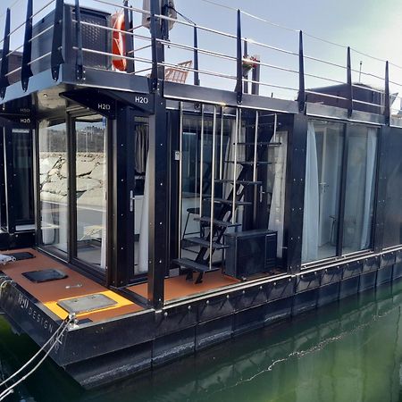 Floating Experience Black Pearl, Lago Maggiore Dormelletto Esterno foto